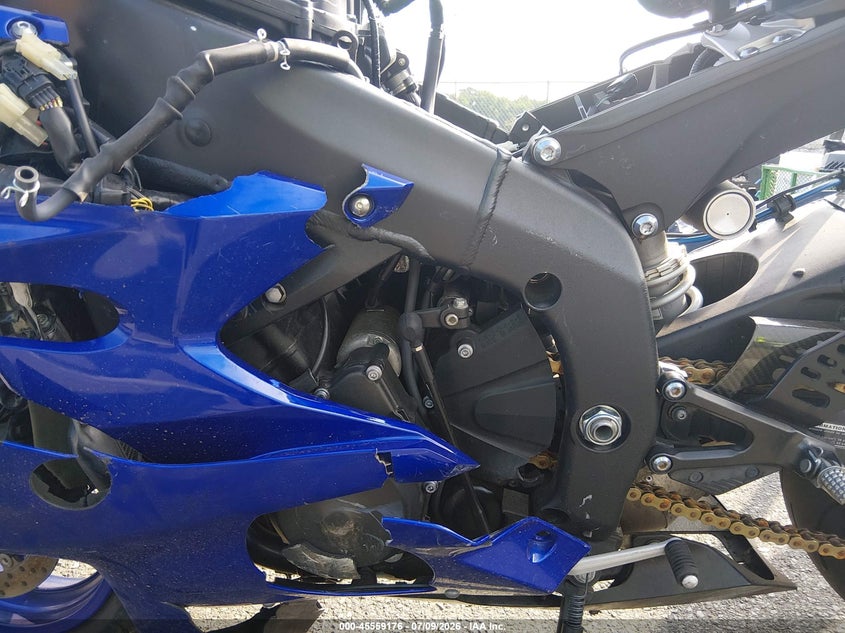 2018 Yamaha Yzf VIN JYARJ28E4JA002759 IAAI salvage auction — FRONT END, Salvage Title, sold $2,150 on 2026-09-02 (photo 9)