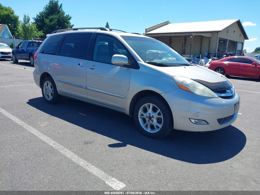 2006 Toyota Sienna VIN 5TDBA22C76S062073 IAAI salvage auction — NORMAL WEAR, Peddle Clear Public-Restricted (Oregon), sold $575 on 2026-07-28 (photo 1)