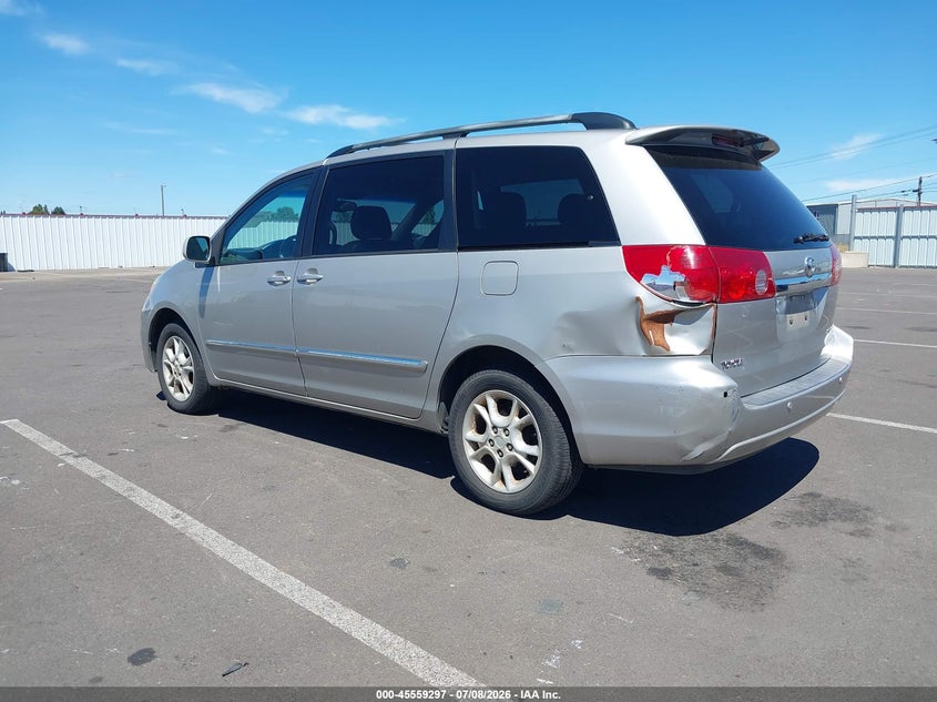 2006 Toyota Sienna VIN 5TDBA22C76S062073 IAAI salvage auction — NORMAL WEAR, Peddle Clear Public-Restricted (Oregon), sold $575 on 2026-07-28 (photo 3)