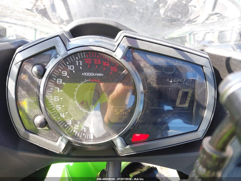 2022 Kawasaki Ninja VIN JKAEXKG1XNDAG8410 IAAI salvage auction — LEFT & RIGHT, Mv-907A (New York), sold $825 on 2026-07-21 (photo 7)