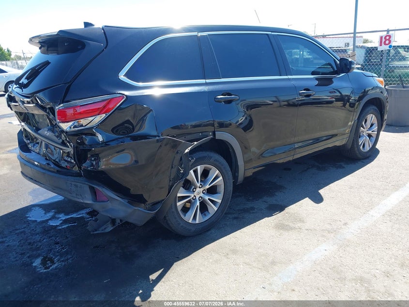 2015 Toyota Highlander VIN 5TDJKRFH2FS181043 IAAI salvage auction — RIGHT REAR, Salvage (California), sold $5,450 on 2026-07-22 (photo 4)