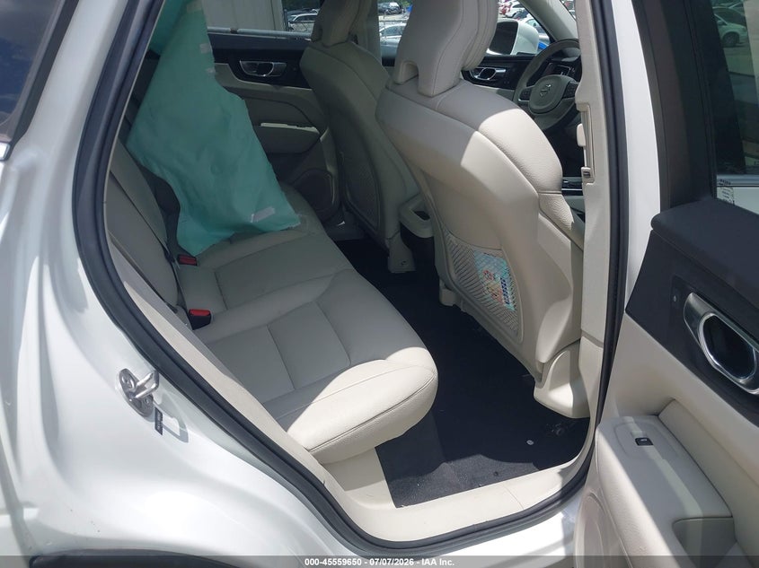 2022 Volvo Xc60 VIN YV4L12DK0N1003433 IAAI salvage auction — REAR END, Salvage Title, sold $8,500 on 2026-08-02 (photo 8)