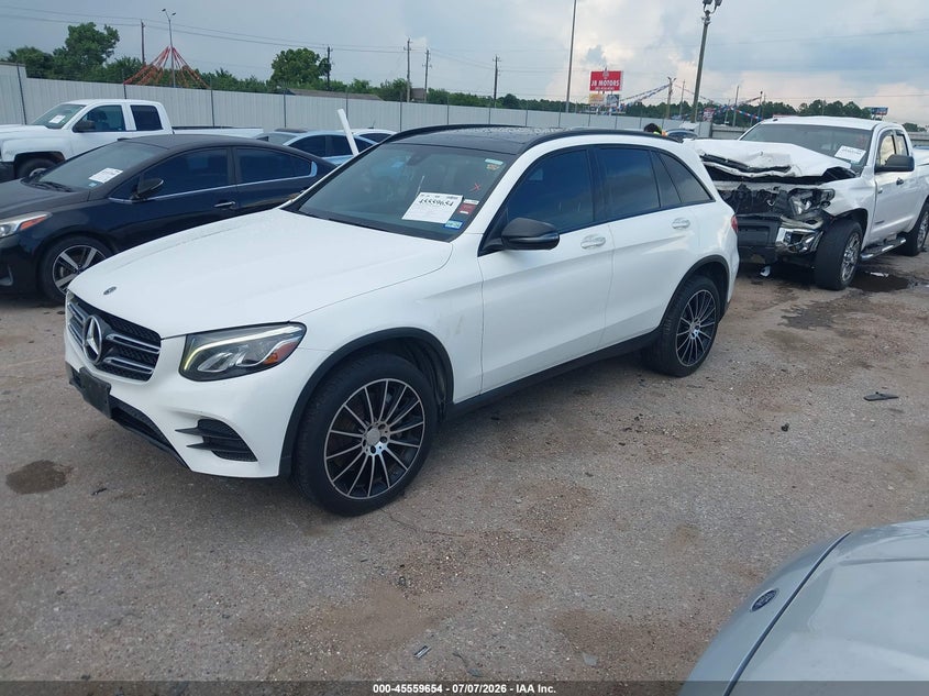 2019 Mercedes-benz Glc VIN WDC0G4KB9KV194609 IAAI salvage auction — RIGHT SIDE, Wait Title, sold $7,275 on 2026-08-19 (photo 2)