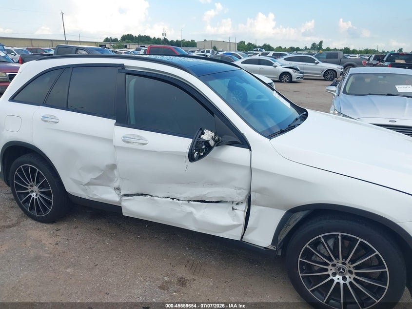 2019 Mercedes-benz Glc VIN WDC0G4KB9KV194609 IAAI salvage auction — RIGHT SIDE, Wait Title, sold $7,275 on 2026-08-19 (photo 6)
