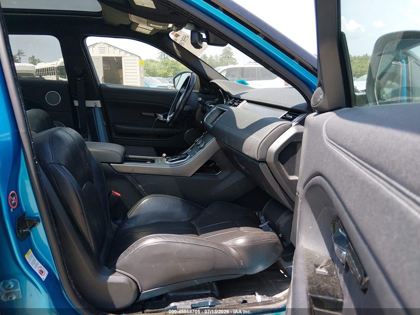 2018 Land rover Range rover evoque VIN SALVC2RX3JH294577 IAAI salvage auction — REAR END, Salvage Title, sold $1,650 on 2026-10-21 (photo 5)