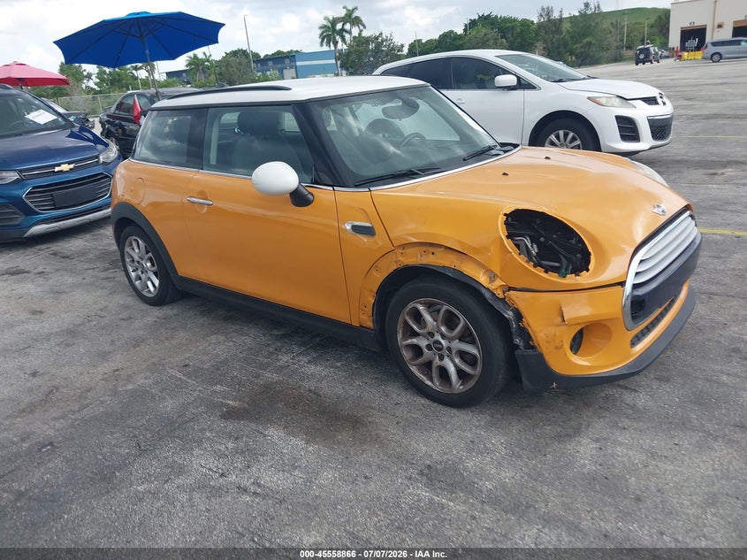 2015 Mini Hard top VIN WMWXM5C52F3A56813 IAAI salvage auction — RIGHT FRONT, Clear (Arizona), sold $875 on 2026-07-16 (photo 1)