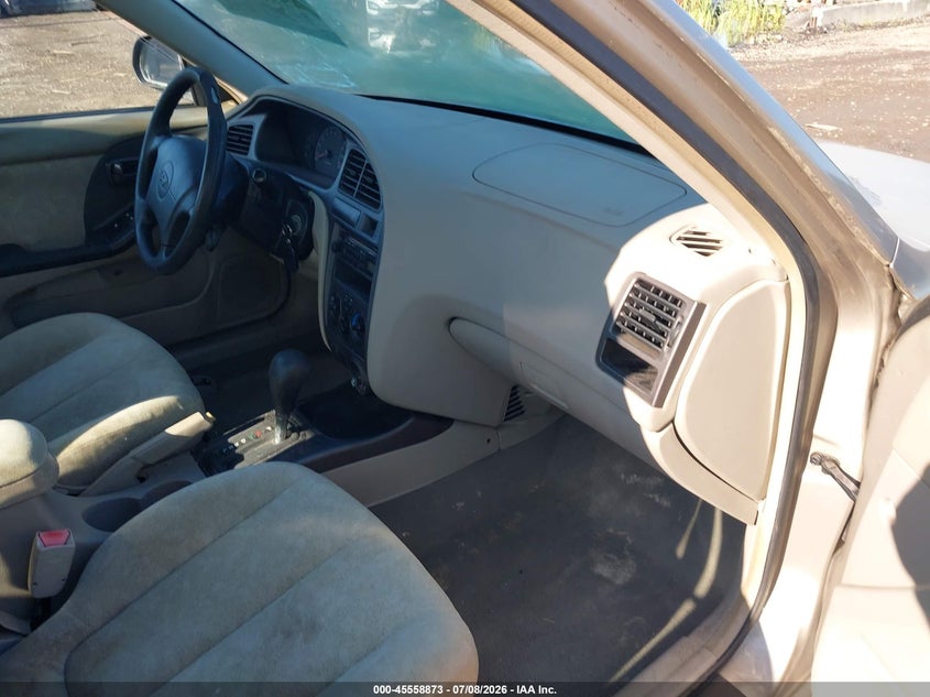 2002 Hyundai Elantra VIN KMHDN45D92U450873 IAAI salvage auction — NORMAL WEAR, Clear (New York), sold $425 on 2026-07-14 (photo 5)