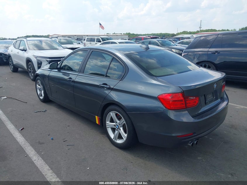2013 BMW 3er VIN WBA3A5C57DJ462941 IAAI salvage auction — FRONT END, Salvage (North Carolina), sold $25 on 2026-07-29 (photo 3)