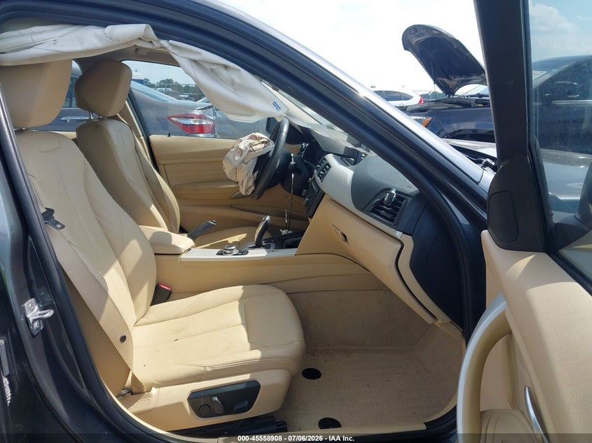 2013 BMW 3er VIN WBA3A5C57DJ462941 IAAI salvage auction — FRONT END, Salvage (North Carolina), sold $25 on 2026-07-29 (photo 5)