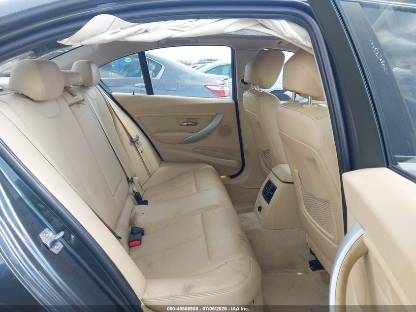 2013 BMW 3er VIN WBA3A5C57DJ462941 IAAI salvage auction — FRONT END, Salvage (North Carolina), sold $25 on 2026-07-29 (photo 8)