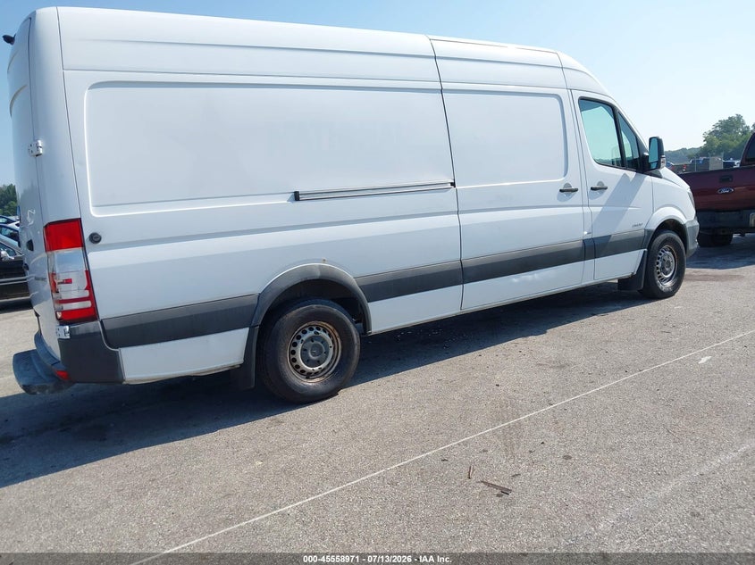 2016 Mercedes-benz Sprinter VIN WD3PE8DD3GP302096 IAAI salvage auction — RIGHT REAR, Clear (Colorado), sold $5,100 on 2026-07-23 (photo 4)