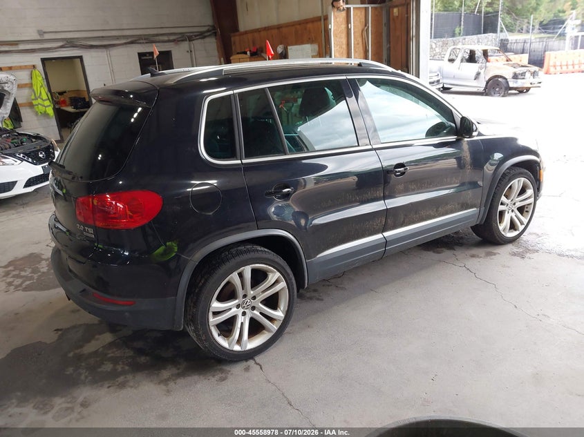 2012 Volkswagen Tiguan VIN WVGBV7AX9CW534237 IAAI salvage auction — NORMAL WEAR, Clear (New York), sold $400 on 2026-07-22 (photo 4)