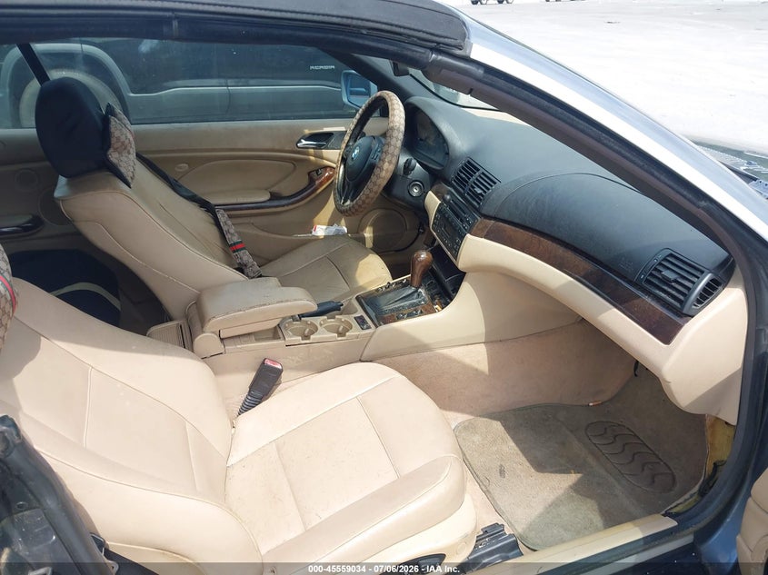 2003 BMW 3 series VIN WBABS33493PG89633 IAAI salvage auction — NORMAL WEAR, Repossession Paperwork (Georgia), sold $425 on 2026-08-05 (photo 5)