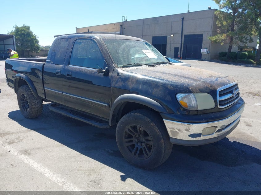 2001 Toyota Tundra VIN 5TBBT48161S152117 IAAI salvage auction — SIDE, Salvage (California), sold $800 on 2026-07-25 (photo 1)