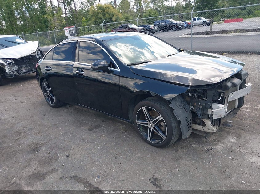 2019 Mercedes-benz A-klasse VIN WDD3G4FB1KW024175 IAAI salvage auction — FRONT END, Rebuildable (Florida), sold $6,000 on 2026-08-05 (photo 1)
