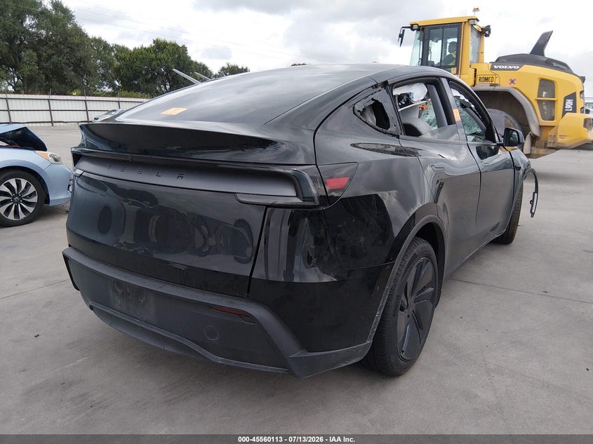 2026 Tesla Model y VIN 7SAYGDEDXTA611175 IAAI salvage auction — FRONT END, Non-Repairable (Texas), sold $5,900 on 2026-09-26 (photo 4)