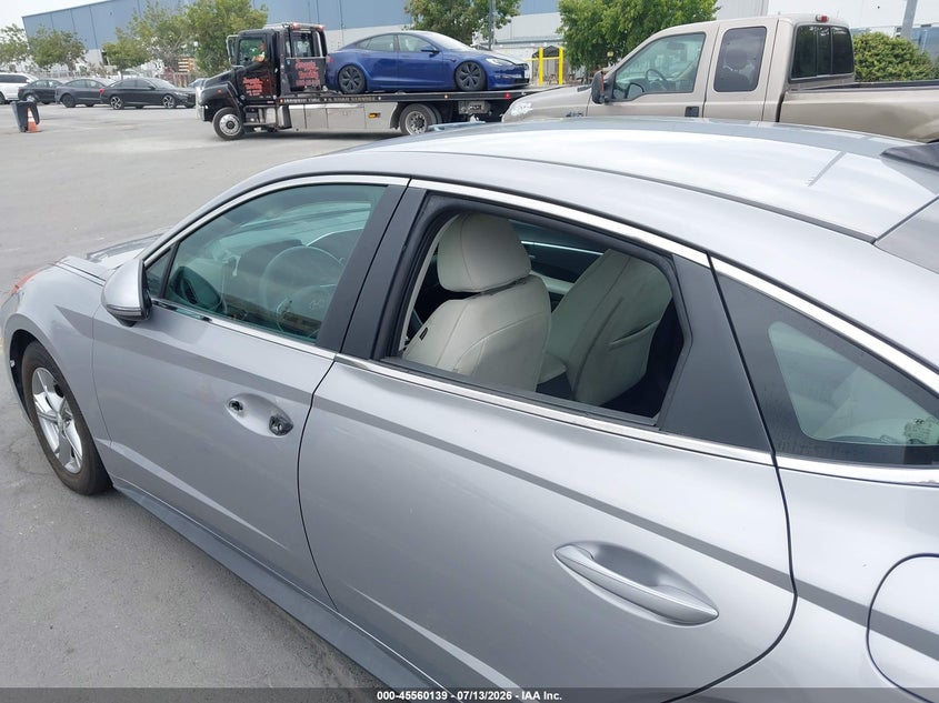 2023 Hyundai Sonata VIN KMHL24JA2PA261197 IAAI salvage auction — VANDALISM, Salvage (California), sold $2,950 on 2026-07-29 (photo 6)
