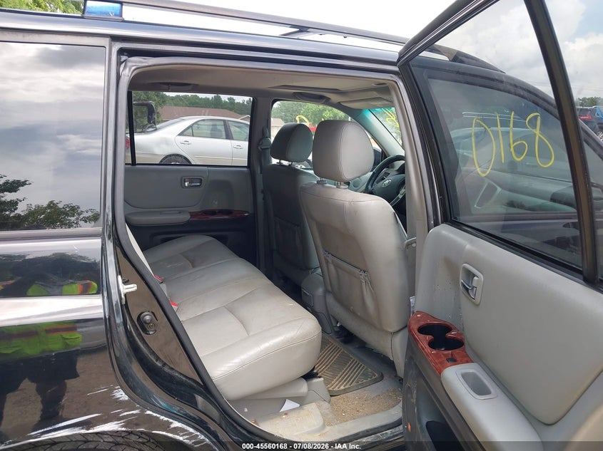 2006 Toyota Highlander VIN JTEEW21A060004951 IAAI salvage auction — NORMAL WEAR, Clear-Endorsement (Wisconsin), sold $250 on 2026-07-29 (photo 8)
