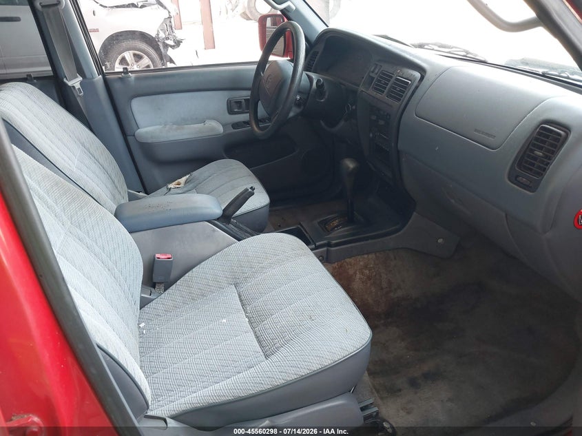 1996 Toyota 4runner VIN JT3GN86R5T0013999 IAAI salvage auction — NORMAL WEAR, Clear (Florida), sold $25 on 2026-07-15 (photo 5)
