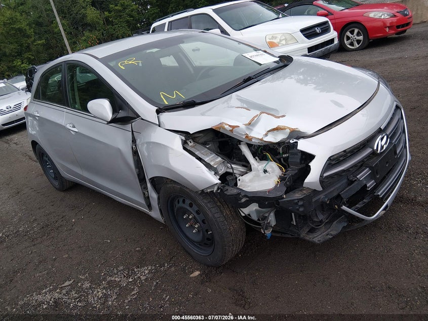 2017 Hyundai Elantra VIN KMHD35LHXHU384392 IAAI salvage auction — NORMAL WEAR, Clear (Maryland), sold $750 on 2026-07-29 (photo 1)