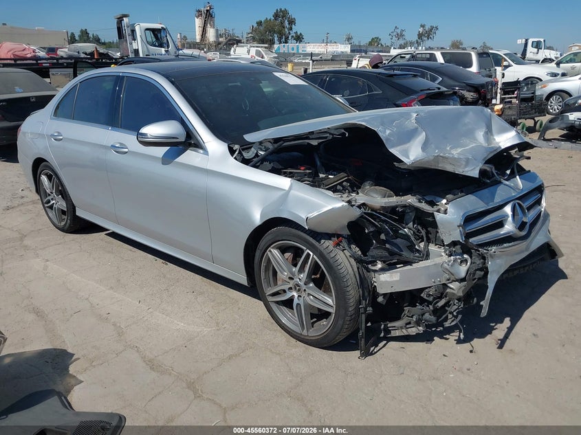2017 Mercedes-benz E-klasse VIN WDDZF4JB2HA234567 IAAI salvage auction — FRONT END, Salvage (California), sold $4,000 on 2026-07-22 (photo 1)