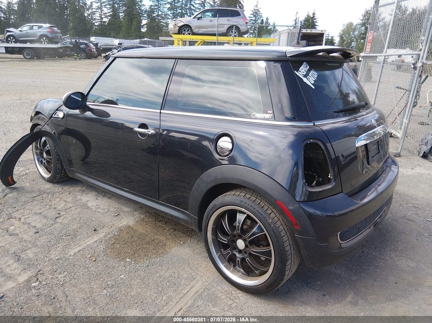 2009 Mini Cooper VIN WMWMF73509TT95015 IAAI salvage auction — ENGINE BURN, Bill Of Sale (Washington), sold $50 on 2026-08-05 (photo 3)