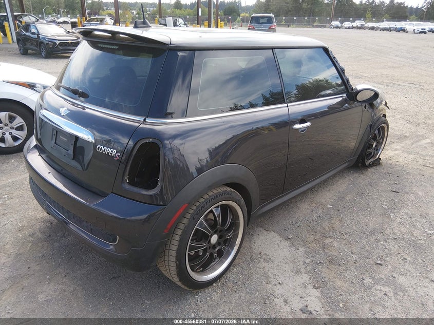 2009 Mini Cooper VIN WMWMF73509TT95015 IAAI salvage auction — ENGINE BURN, Bill Of Sale (Washington), sold $50 on 2026-08-05 (photo 4)