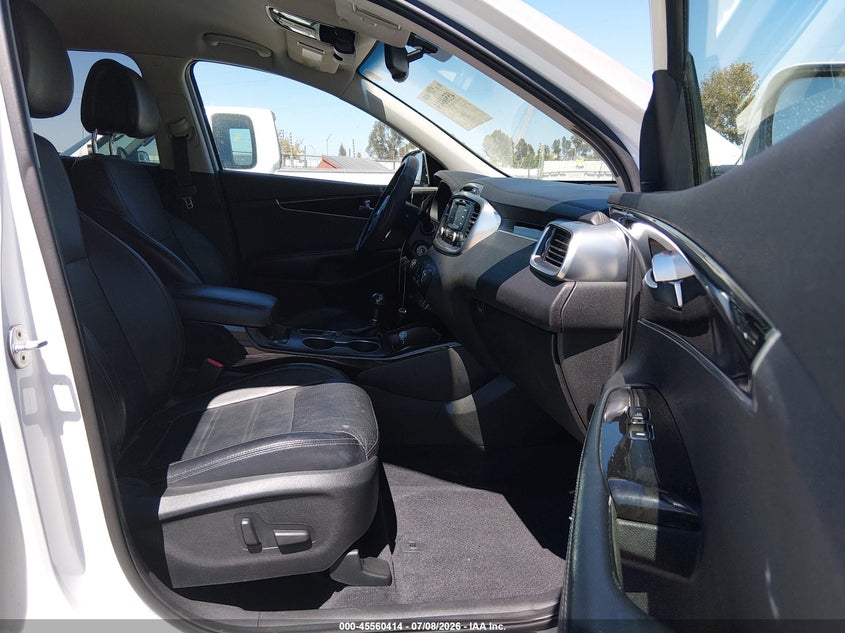 2016 Kia Sorento VIN 5XYPH4A52GG079815 IAAI salvage auction — NORMAL WEAR, Clear - Dealer Only (California), sold $1,050 on 2026-07-21 (photo 5)