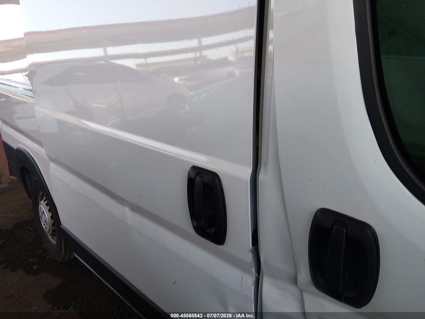 2025 Ram Promaster city VIN 3C6LRVCG1SE555078 IAAI salvage auction — RIGHT SIDE, Salvage (Arizona), sold $8,200 on 2026-08-18 (photo 8)