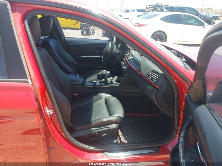 2012 BMW 3er VIN WBA3A5C53CF345682 IAAI salvage auction — NORMAL WEAR, Salvage Title, sold $850 on 2026-07-30 (photo 5)