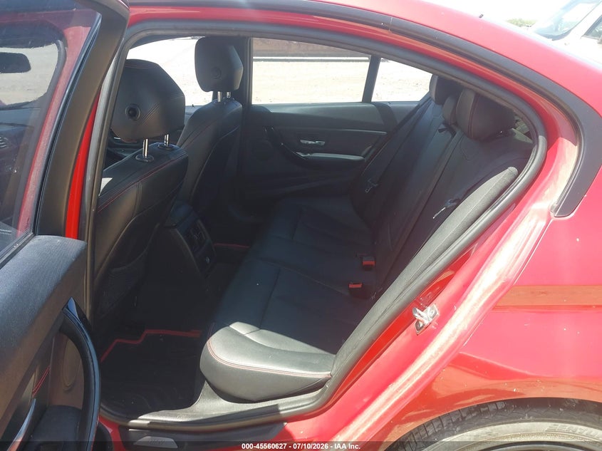 2012 BMW 3er VIN WBA3A5C53CF345682 IAAI salvage auction — NORMAL WEAR, Salvage Title, sold $850 on 2026-07-30 (photo 8)