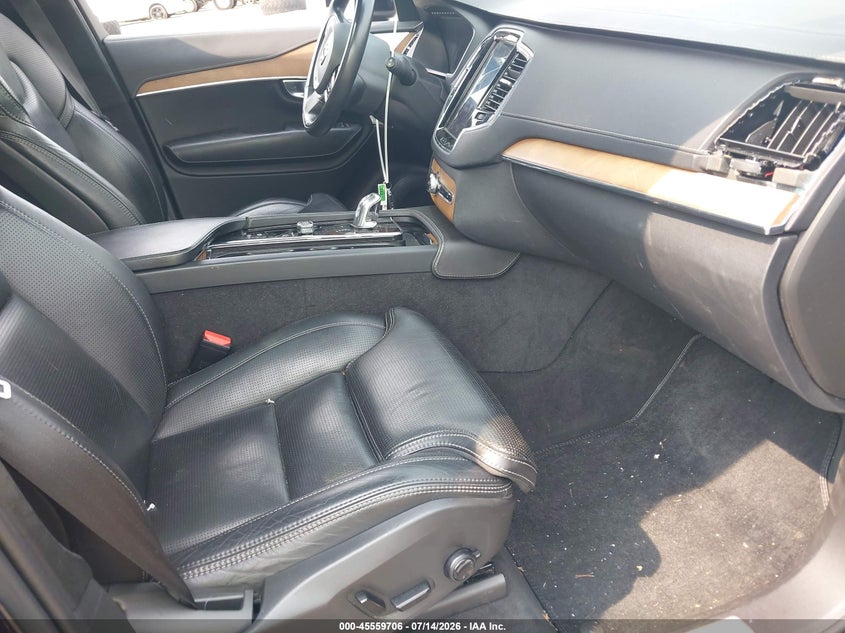 2018 Volvo Xc90 VIN YV4BR0PL8J1349382 IAAI salvage auction — LEFT SIDE, Mv-907A (New York), sold $10,000 on 2026-07-28 (photo 5)