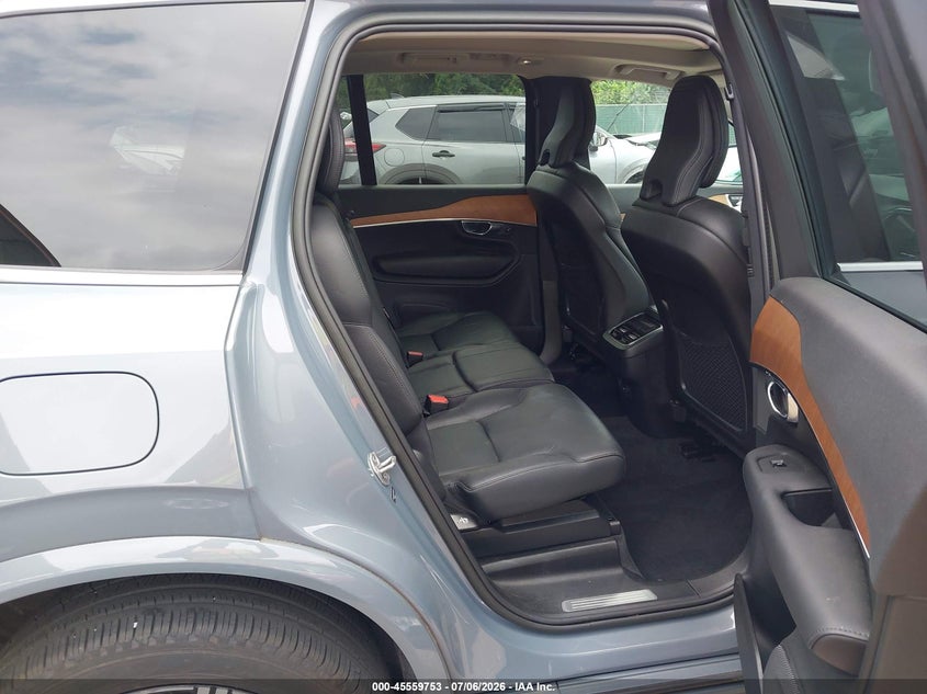 2023 Volvo Xc90 VIN YV4062PN5P1928979 IAAI salvage auction — FRONT END, Wait Title, sold $9,500 on 2026-08-01 (photo 8)