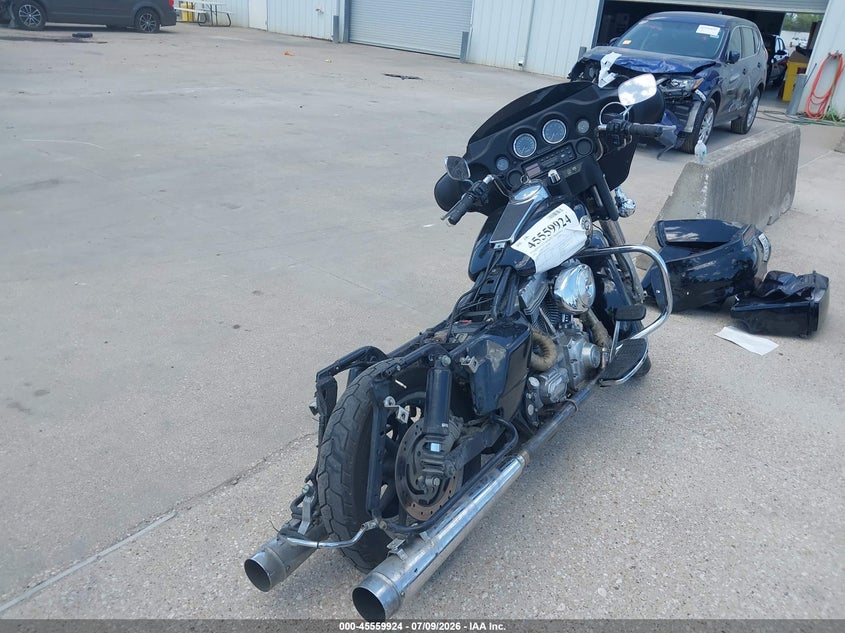 2002 Harley-davidson Flht VIN 1HD1DDV382Y601016 IAAI salvage auction — ALL OVER, Salvage (Texas), sold $675 on 2026-09-24 (photo 4)