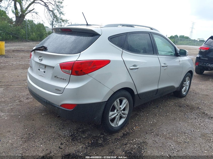 2012 Hyundai Tucson VIN KM8JUCAC6CU544191 IAAI salvage auction — NORMAL WEAR, Clear (Montana), sold $25 on 2026-07-28 (photo 4)