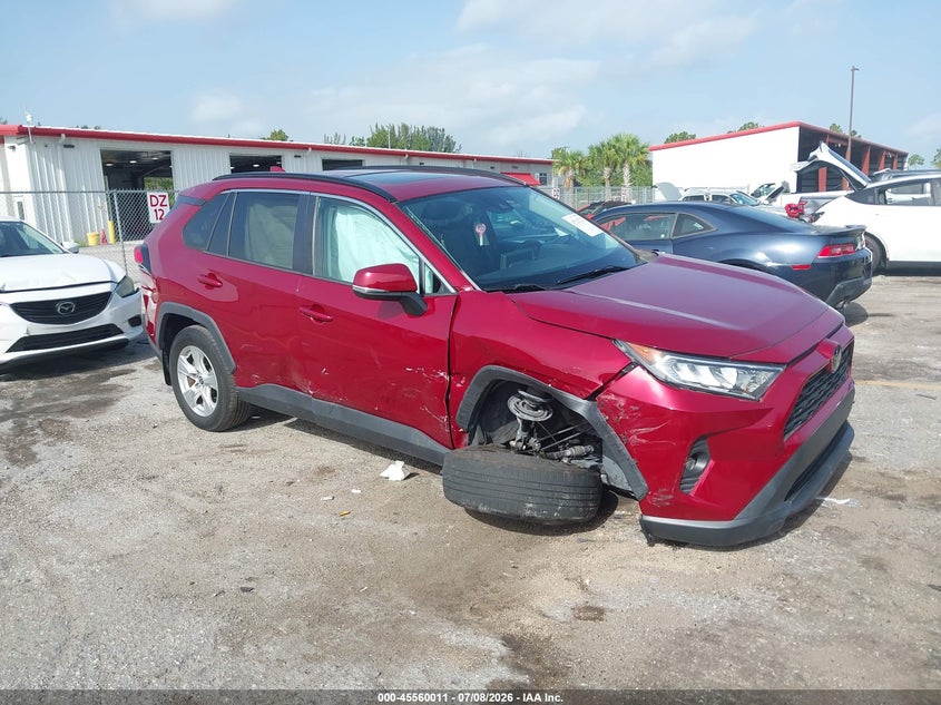 2021 Toyota Rav 4 VIN 2T3W1RFV6MW138898 — IAAI salvage auction photo