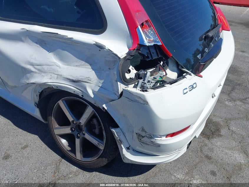 2011 Volvo C30 VIN YV1672MK9B2208893 IAAI salvage auction — LEFT SIDE, Salvage (California), sold $125 on 2026-07-30 (photo 6)