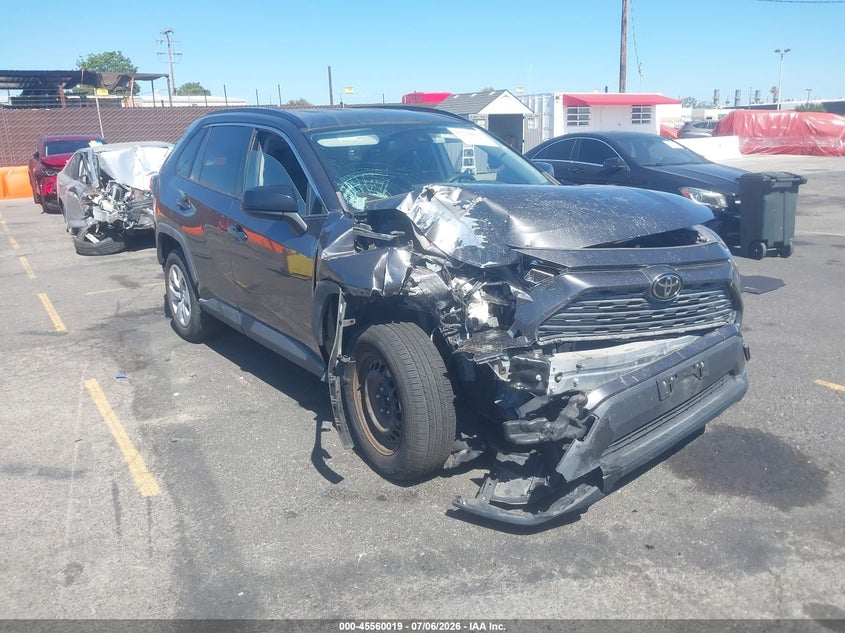2019 Toyota Rav 4 VIN JTMH1RFVXKJ013309 IAAI salvage auction — RIGHT FRONT, Salvage (California), sold $5,725 on 2026-07-27 (photo 1)