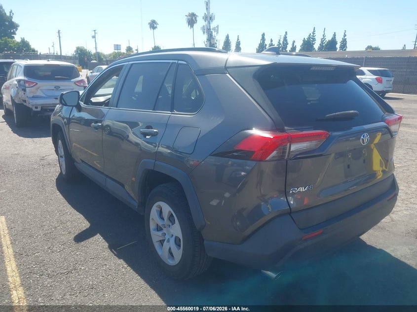 2019 Toyota Rav 4 VIN JTMH1RFVXKJ013309 IAAI salvage auction — RIGHT FRONT, Salvage (California), sold $5,725 on 2026-07-27 (photo 3)
