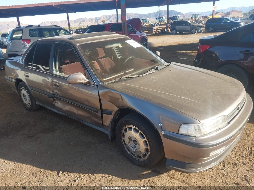 1993 Honda Accord VIN JHMCB7678PC006303 IAAI salvage auction — RIGHT SIDE, Salvage (Arizona), sold $400 on 2026-07-28 (photo 1)