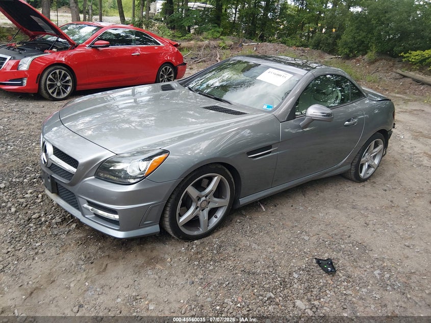 2014 Mercedes-benz Slk-klasse VIN WDDPK4HA6EF074689 IAAI salvage auction — REAR END, Salvage (Virginia), sold $5,400 on 2026-07-28 (photo 2)