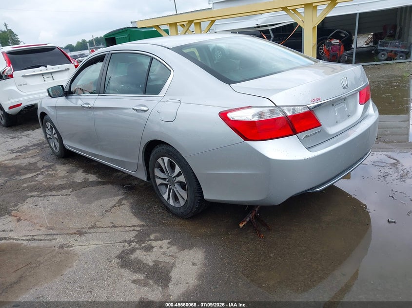 2013 Honda Accord VIN 1HGCR2F3XDA069442 IAAI salvage auction — RIGHT SIDE, Clear (Virginia), sold $2,700 on 2026-07-24 (photo 3)