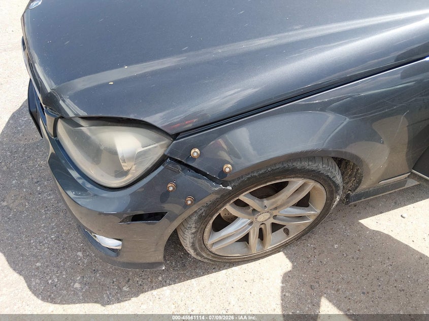 2014 Mercedes-benz C-klasse VIN WDDGF4HB3ER305737 IAAI salvage auction — LEFT FRONT, Original (Texas), sold $25 on 2026-07-22 (photo 6)