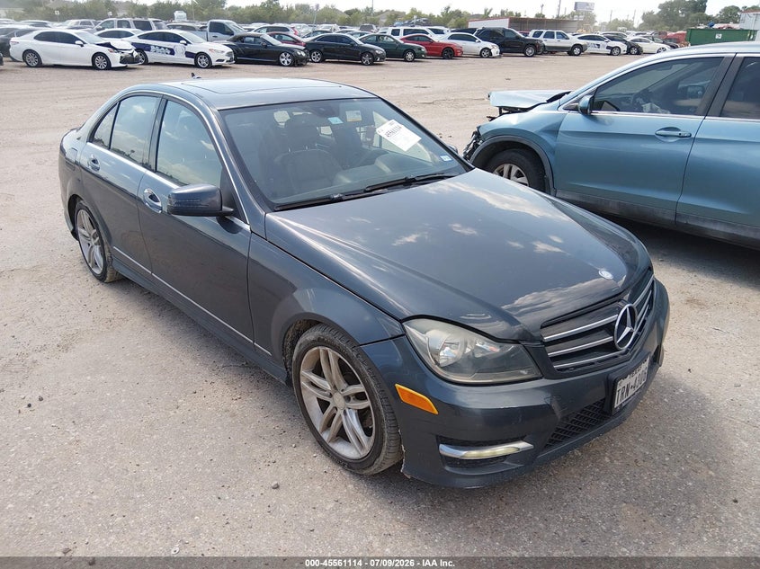 2014 Mercedes-benz C-klasse VIN WDDGF4HB3ER305737 IAAI salvage auction — LEFT FRONT, Original (Texas), sold $25 on 2026-07-22 (photo 1)