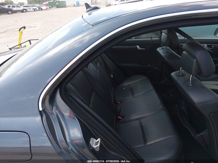 2014 Mercedes-benz C-klasse VIN WDDGF4HB3ER305737 IAAI salvage auction — LEFT FRONT, Original (Texas), sold $25 on 2026-07-22 (photo 8)
