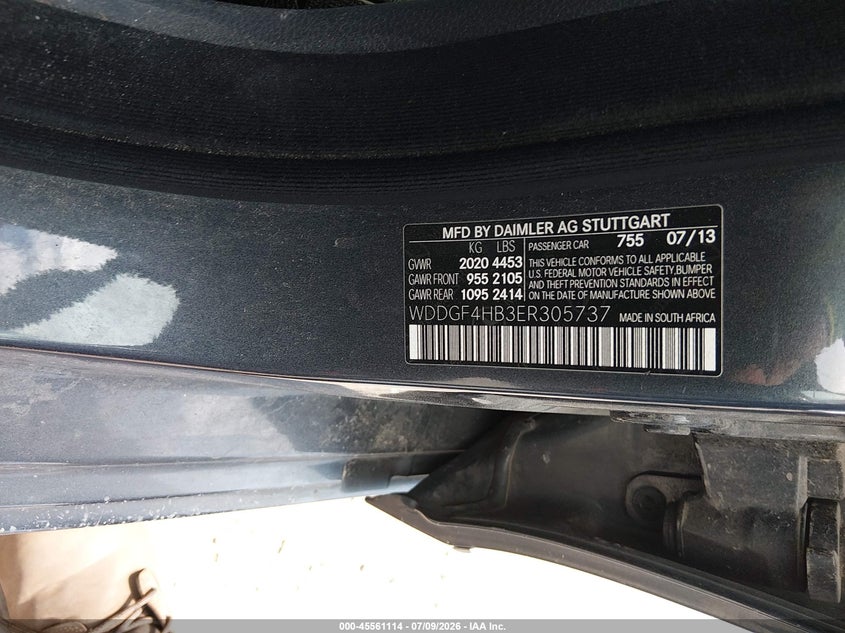 2014 Mercedes-benz C-klasse VIN WDDGF4HB3ER305737 IAAI salvage auction — LEFT FRONT, Original (Texas), sold $25 on 2026-07-22 (photo 9)