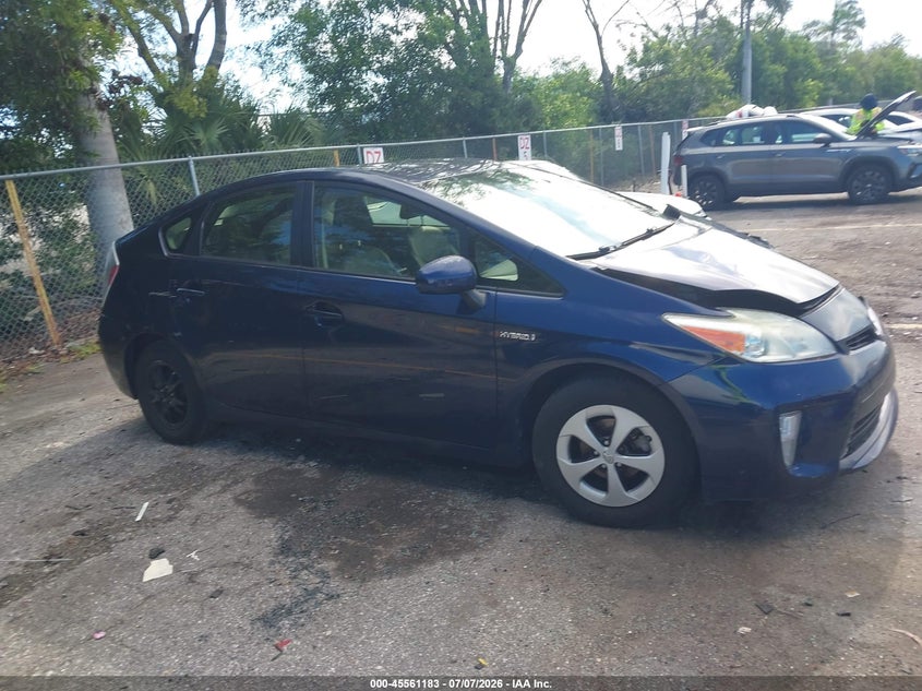 2015 Toyota Prius VIN JTDKN3DU9F0416341 IAAI salvage auction — FRONT END, Rebuildable (Florida), sold $475 on 2026-07-29 (photo 1)