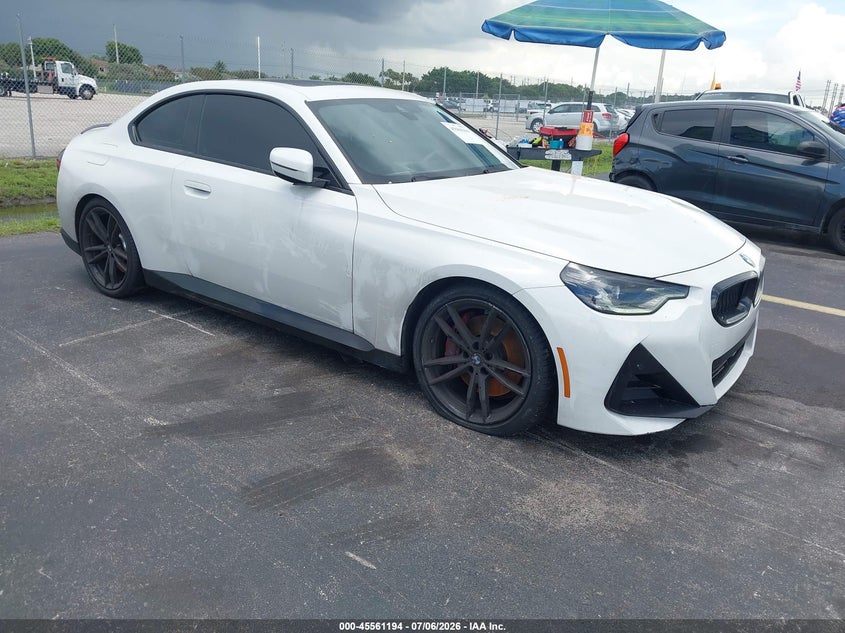 2024 BMW 2er VIN 3MW23CM09R8E38656 — IAAI salvage auction photo