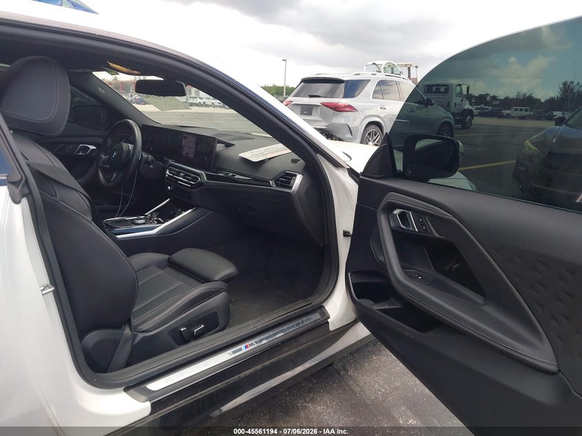 2024 BMW 2er VIN 3MW23CM09R8E38656 IAAI salvage auction — LEFT REAR, Wait Title, sold $16,800 on 2026-09-11 (photo 5)