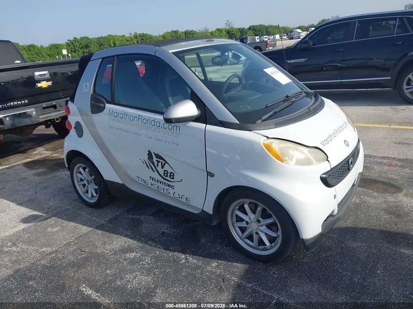 2009 Smart Fortwo VIN WMEEK31X19K218111 IAAI salvage auction — NORMAL WEAR, Clear (Florida), sold $400 on 2026-07-23 (photo 1)